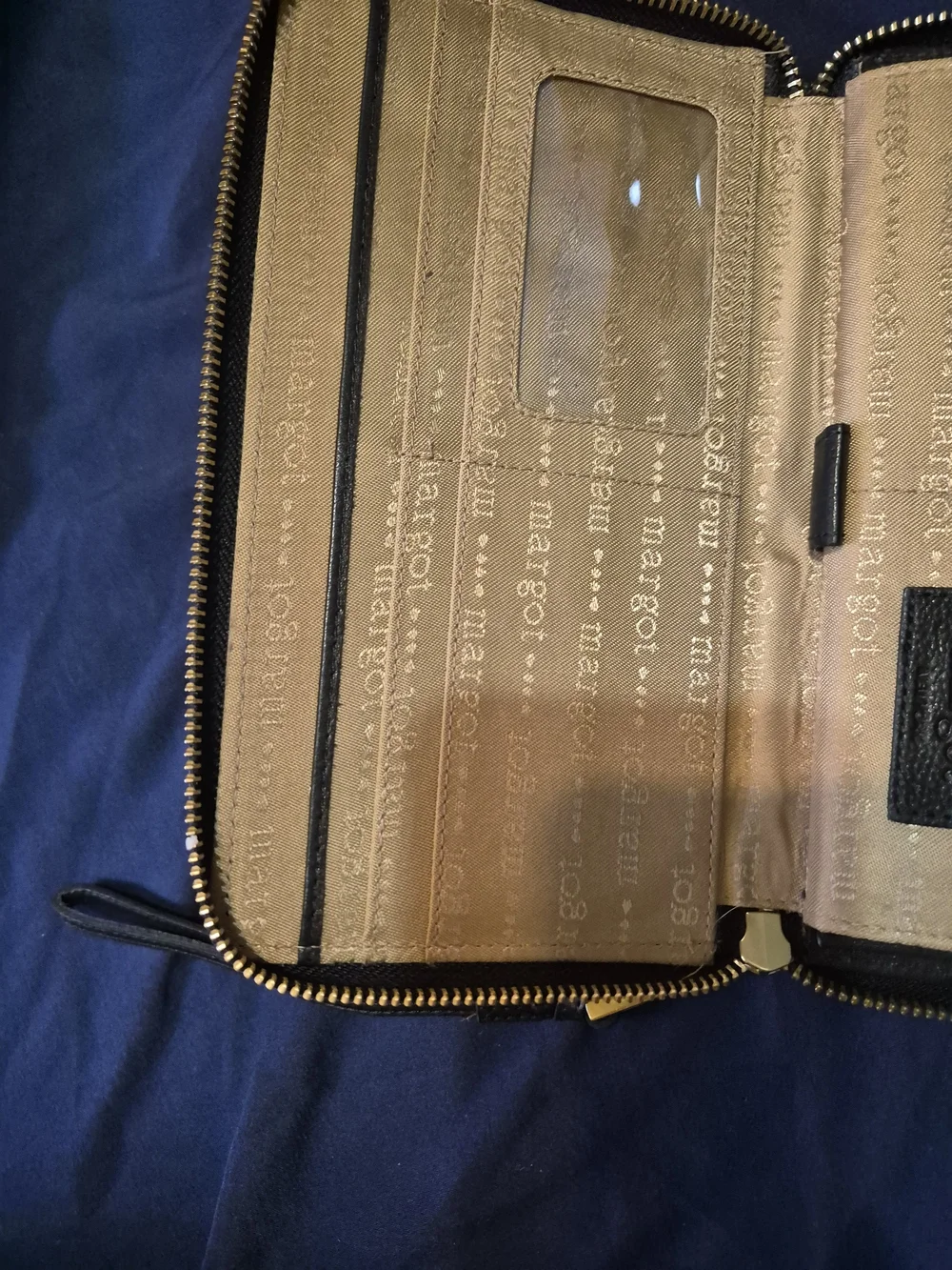 Margot Newyork Genuine Black Leather Zip Wallet